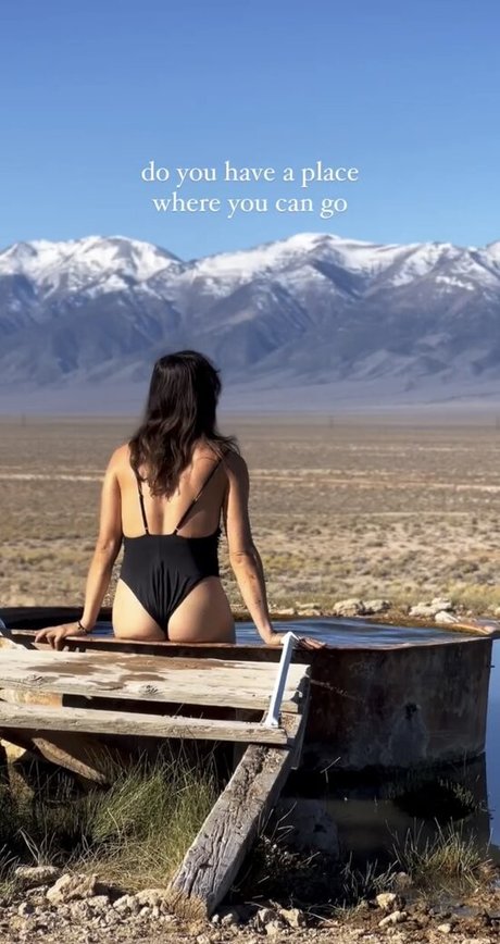 Eva Zu Beck pretty model pics