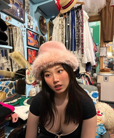 Vicki Mranrr star pretty photo