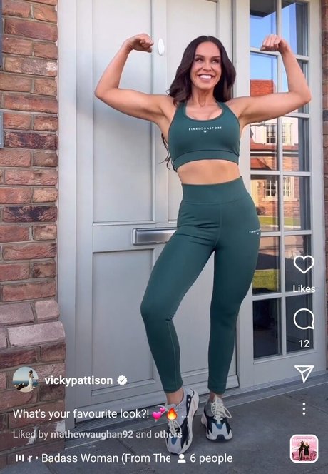 Vicky Pattison top star img