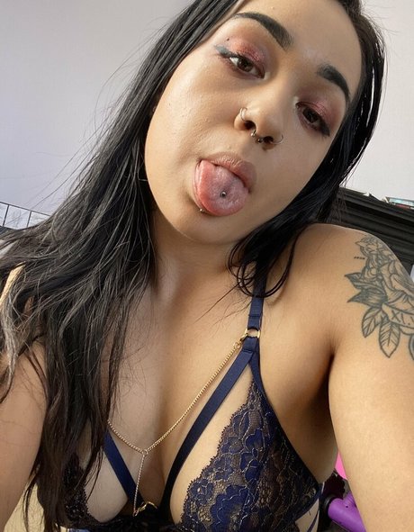 ariquxeen model nudes photo