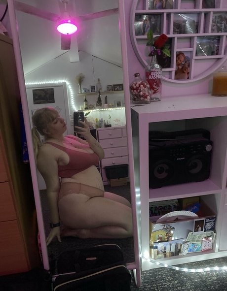 pastelpeachie nudes pornstar galleries