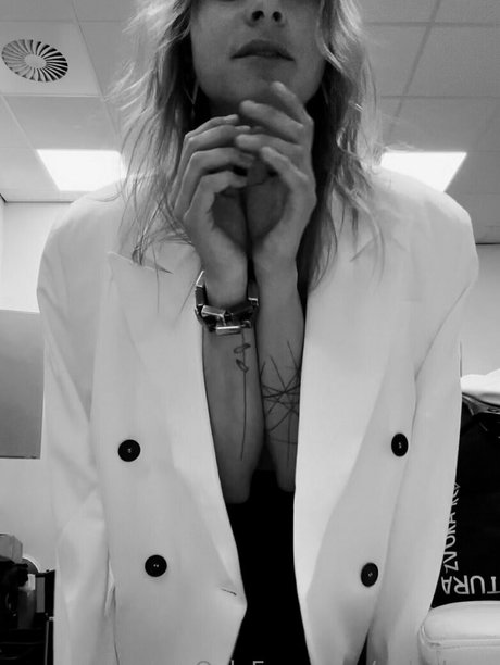 poly luna pornstar hot pictures