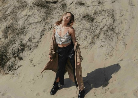 poly luna best actress gallery