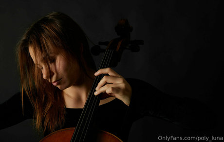 poly luna model free img