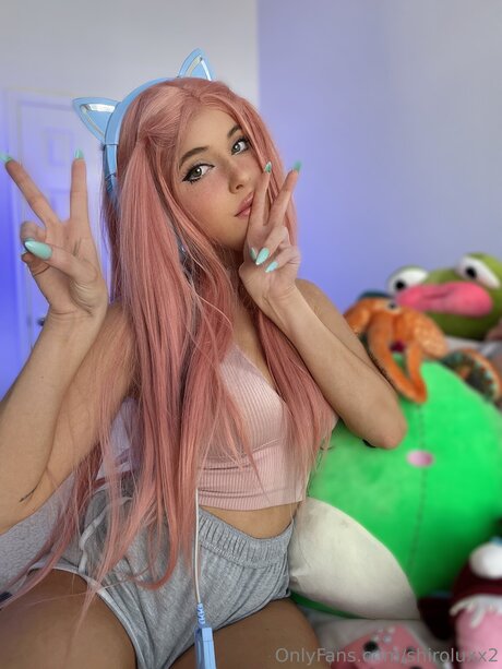 shiroluxx2 top model pic