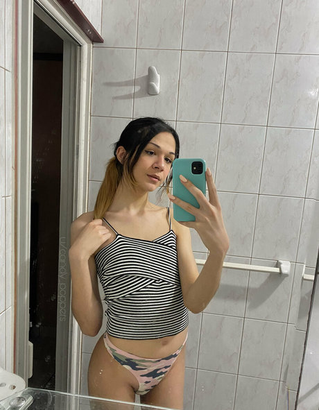 blondetrap001 star sexy pictures