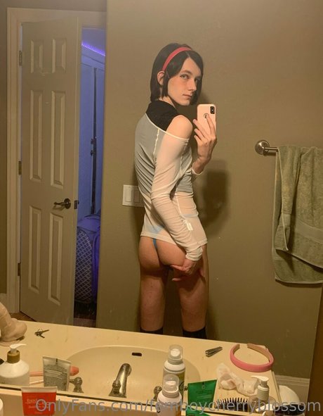 femboycherryblossom pornstar beautiful pic