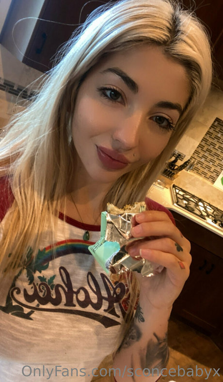 caitlintreats pornstar hd gallery