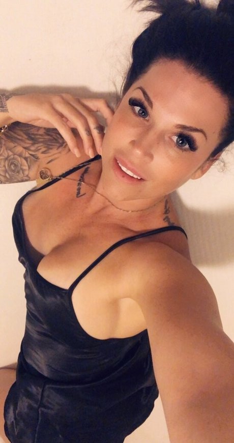 ellamaddison hd actress picture