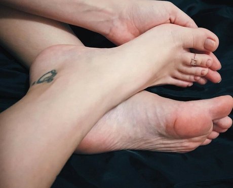 Isabela Fialho model pornographic image