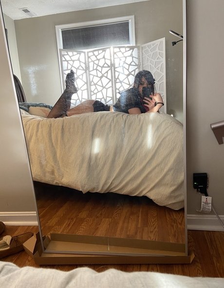 Ellocentric xxx pornstar picture