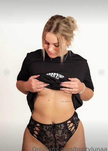 BootyLunaa beautiful star images