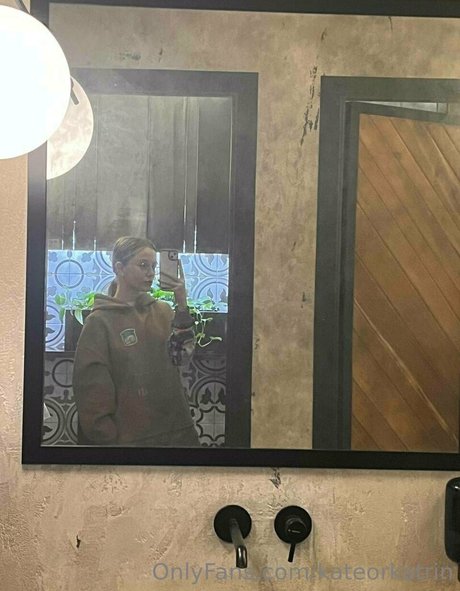 kateorkatrin naked pornstar photos