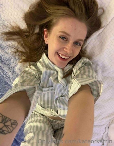 kateorkatrin nude model img