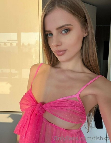 Tisshko model sexy pics