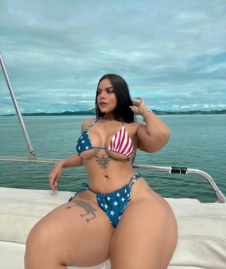 Grace Bon pretty star pics