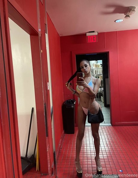 onlymariss adult model photo