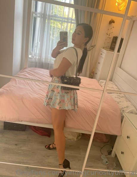 yimingcuriosityofficial pornstar sex image