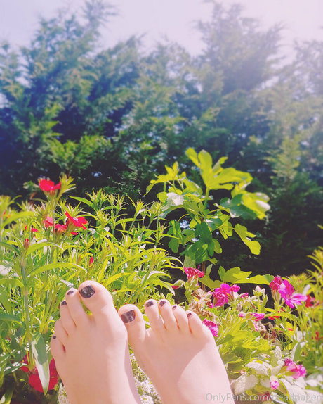 deadpagen pretty star photo