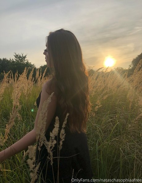 nataschasophiaafree star pretty img