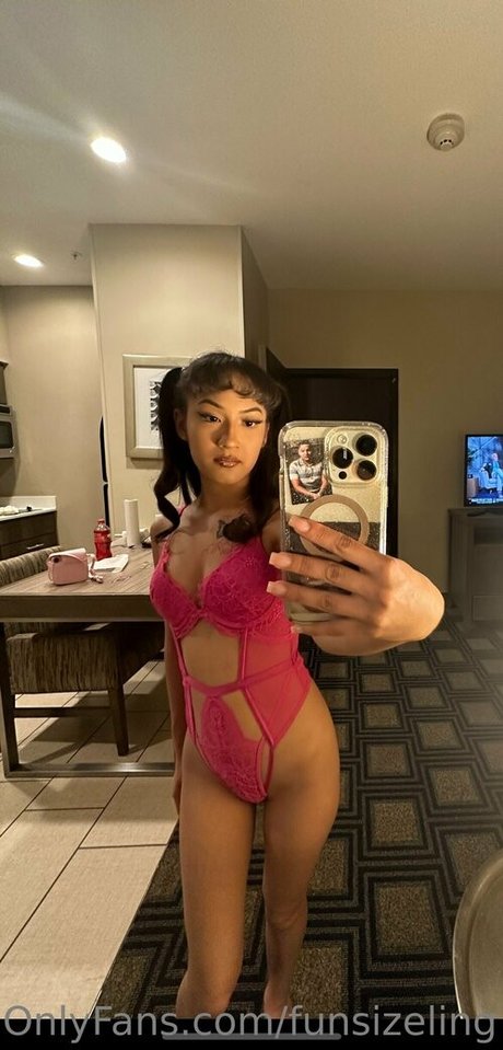 funsizeling nudes pornstar pic