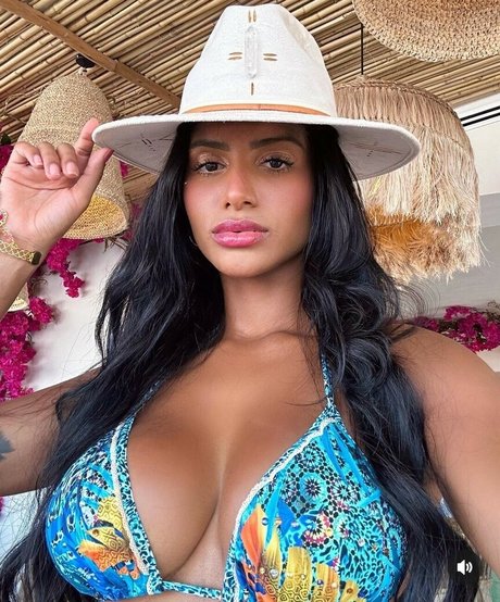 Dubai Escort pornstar photos