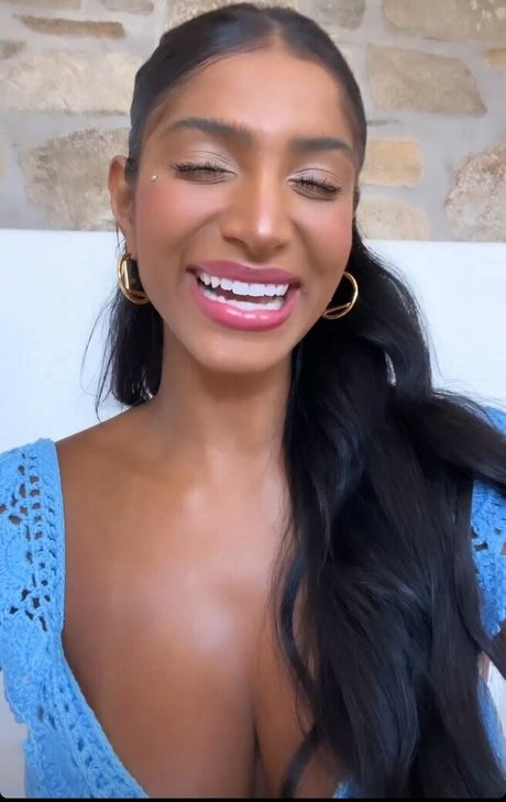 Dubai Escort star xxx images