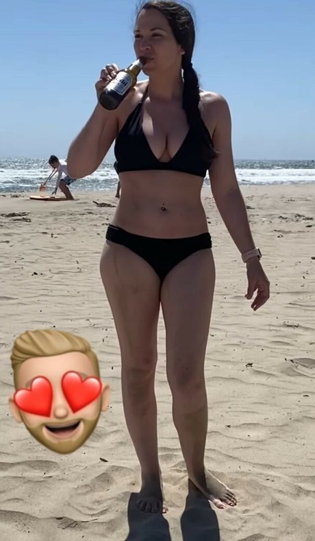 Makenna Gott adult model img