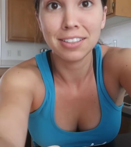 Makenna Gott pornstar nude archive