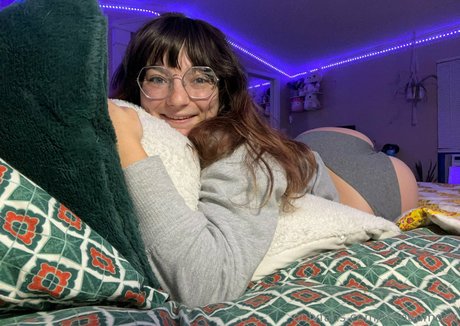 stonedmoon sex actress photos