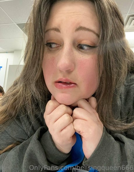 hellsingqueen666 nudes star galleries