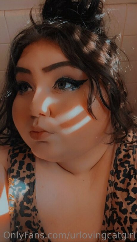 urlovingcatgirl model top photos