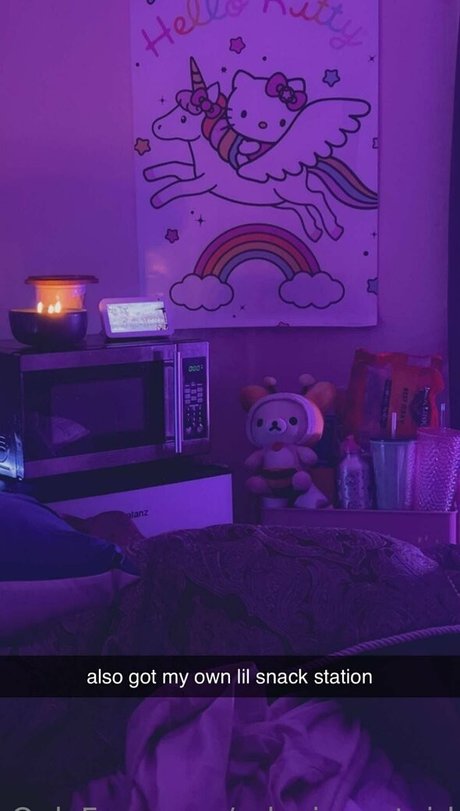 urlovingcatgirl erotic model photos