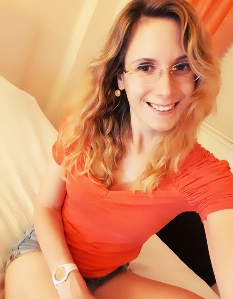 ellyedelweiss perfect pornstar photo