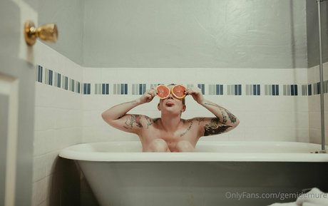 gemidemure sex pornstar picture