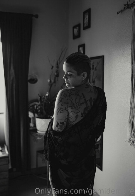 gemidemure nude star gallery