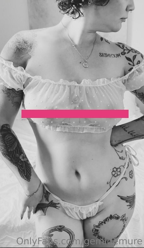 gemidemure xxx model picture