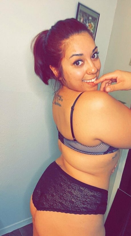 naynayswrld adult model photos