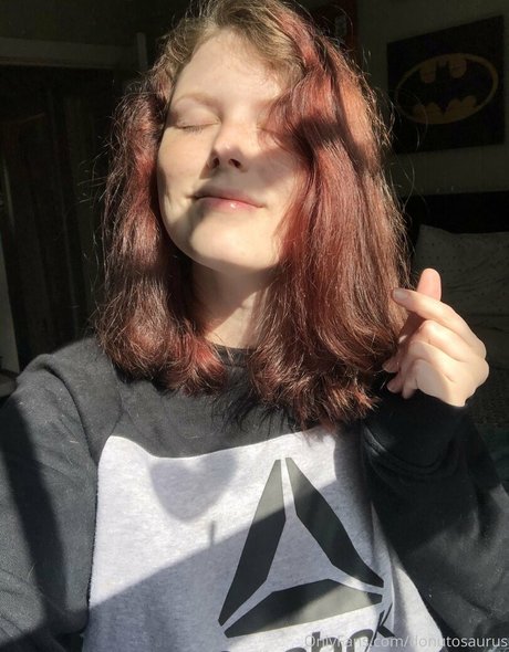 donutosaurus erotic model pictures