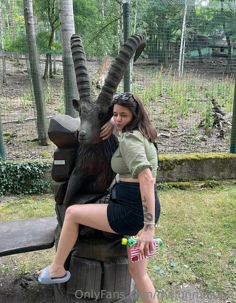 nixzusehen pretty actress img