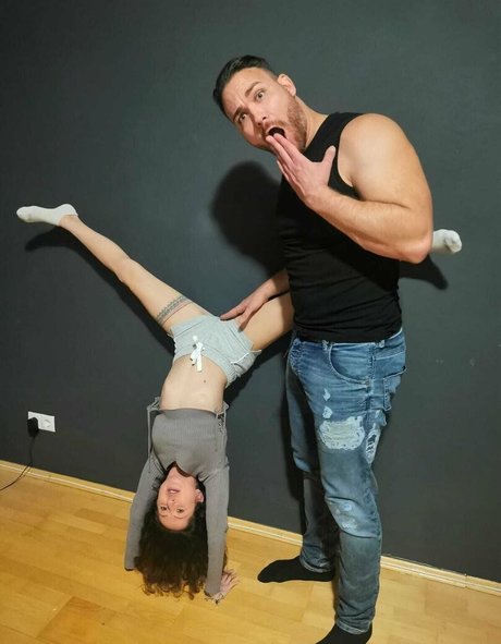 juliabach offi erotic actress pictures