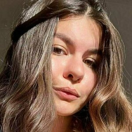 cvmsquishfree erotic model pictures