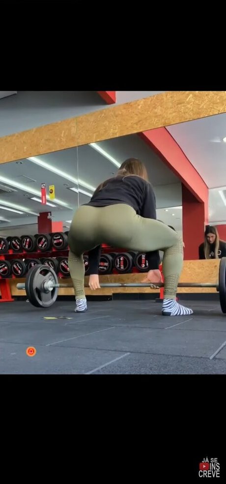 Julia Chitarra star adult picture