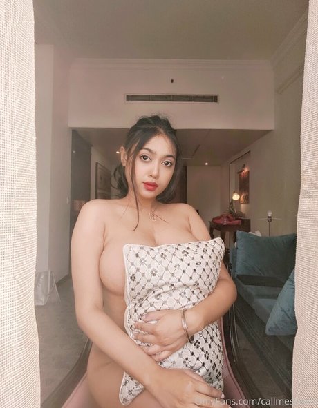 callmesherni star art archive