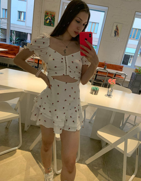 alexasecrets model naked image