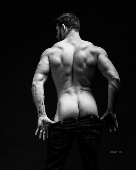 domluvsfree xxx model images