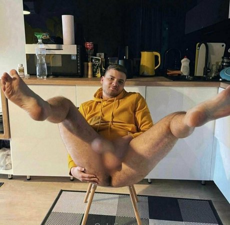 poloxxxfansfree1 star porn image