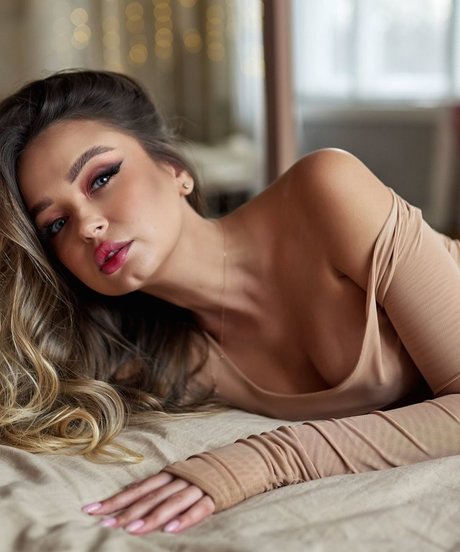 Lyubov Gulyak pretty actress photo