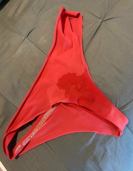 itsmellybaybee adult actress archive