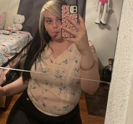 fakenips pornstar pretty pic